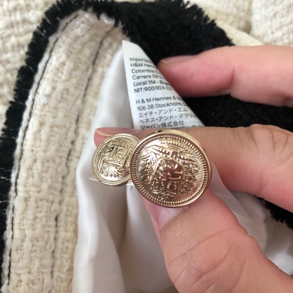 ❌SOLD❌H&M Classic Wool Blend White Tweed Jacket - Picture 10 of 13